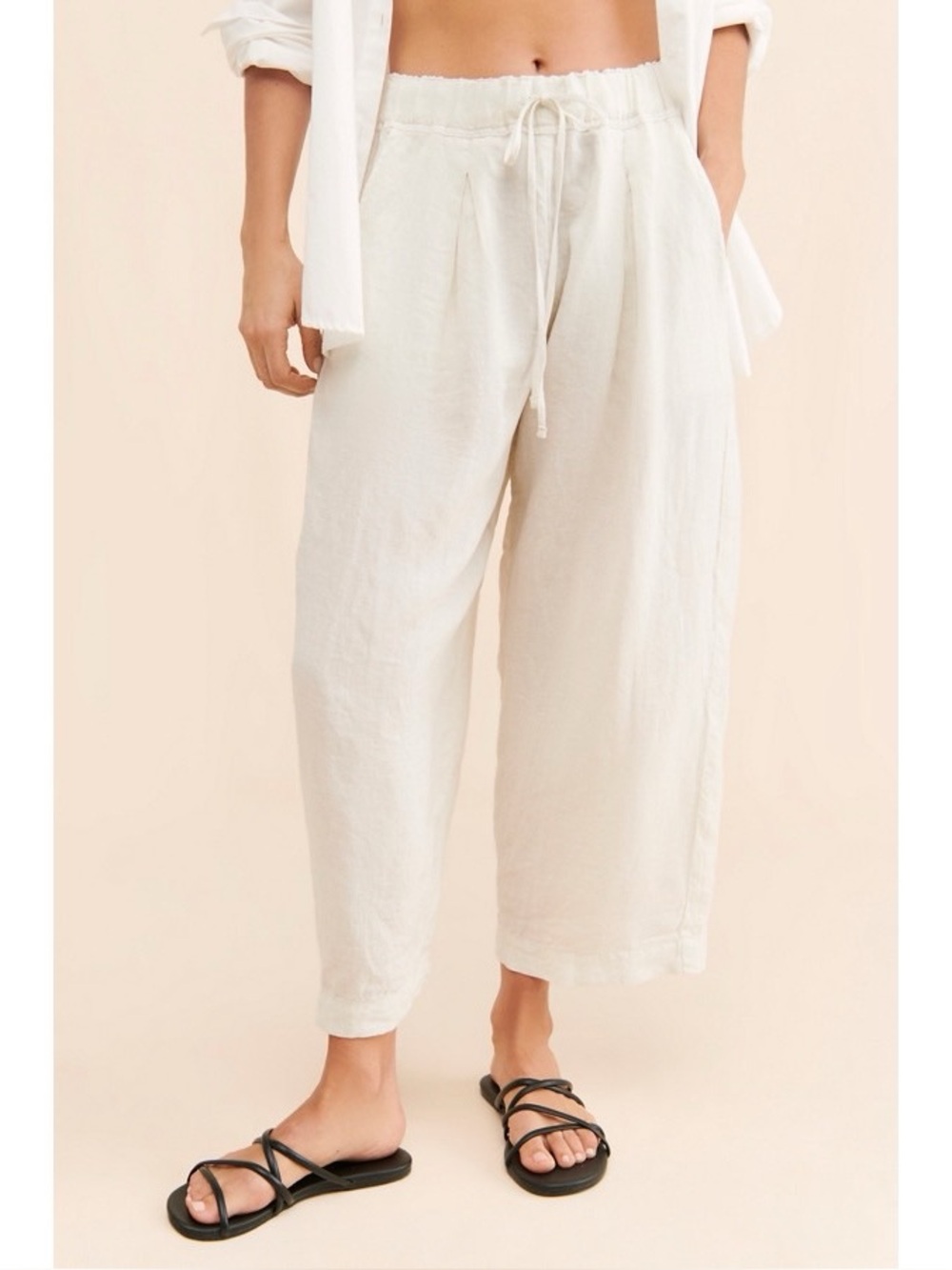 Velvet by Graham & Spencer Hannah Wide Leg Linen Pants in Neutral Size XS